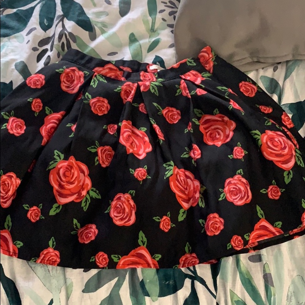 Floral pouffy skirt